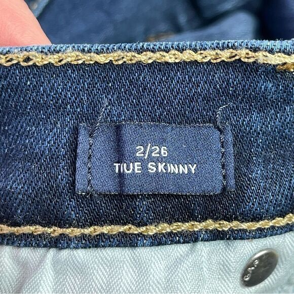 Gap Jeans Women’s 2 Blue Dark Wash Slim Fit Cropped Skinny Leg Low Rise Denim - Picture 7 of 14